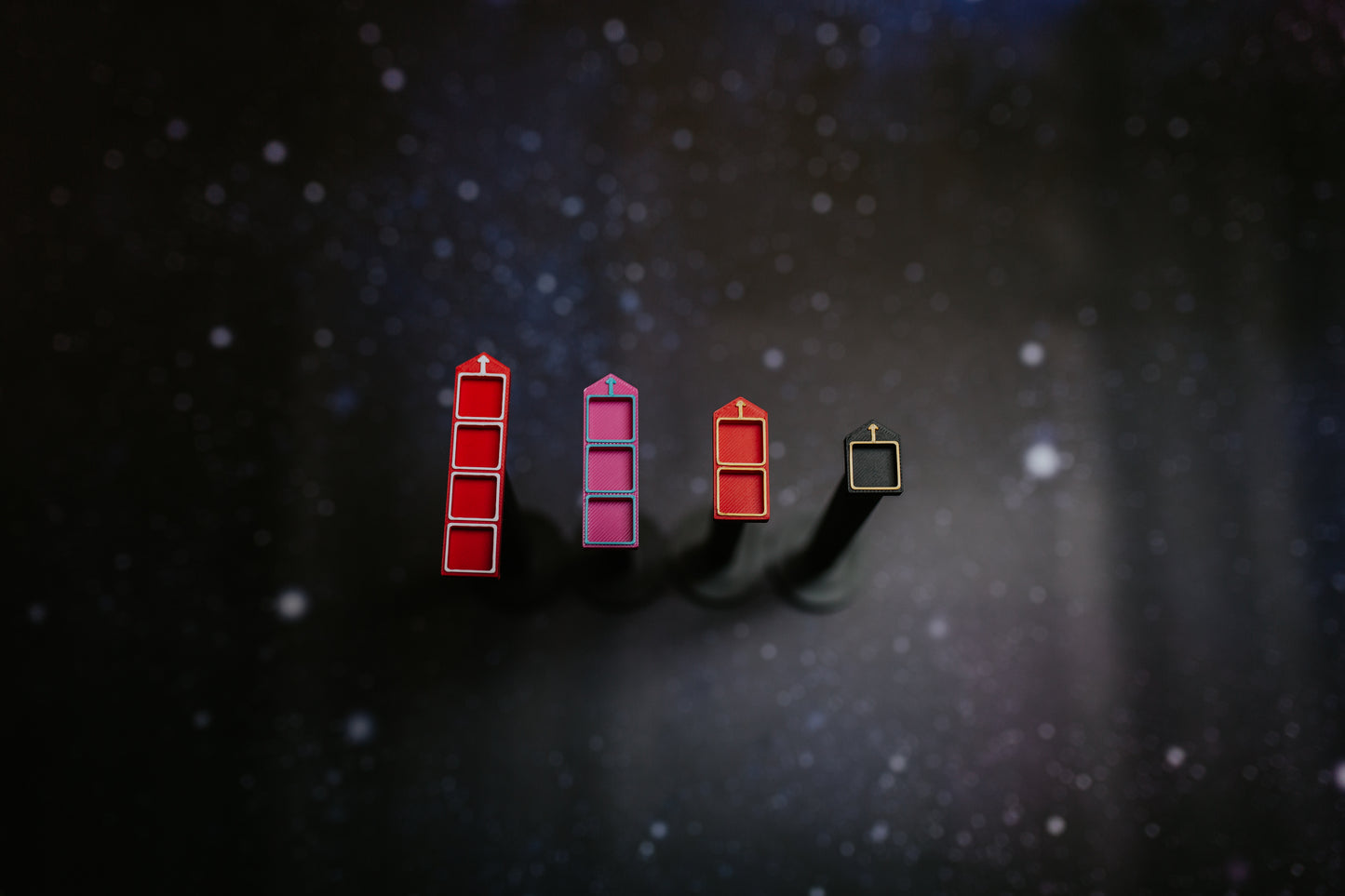 Wound markers damage counters for tracking miniature health in tabletop wargaming