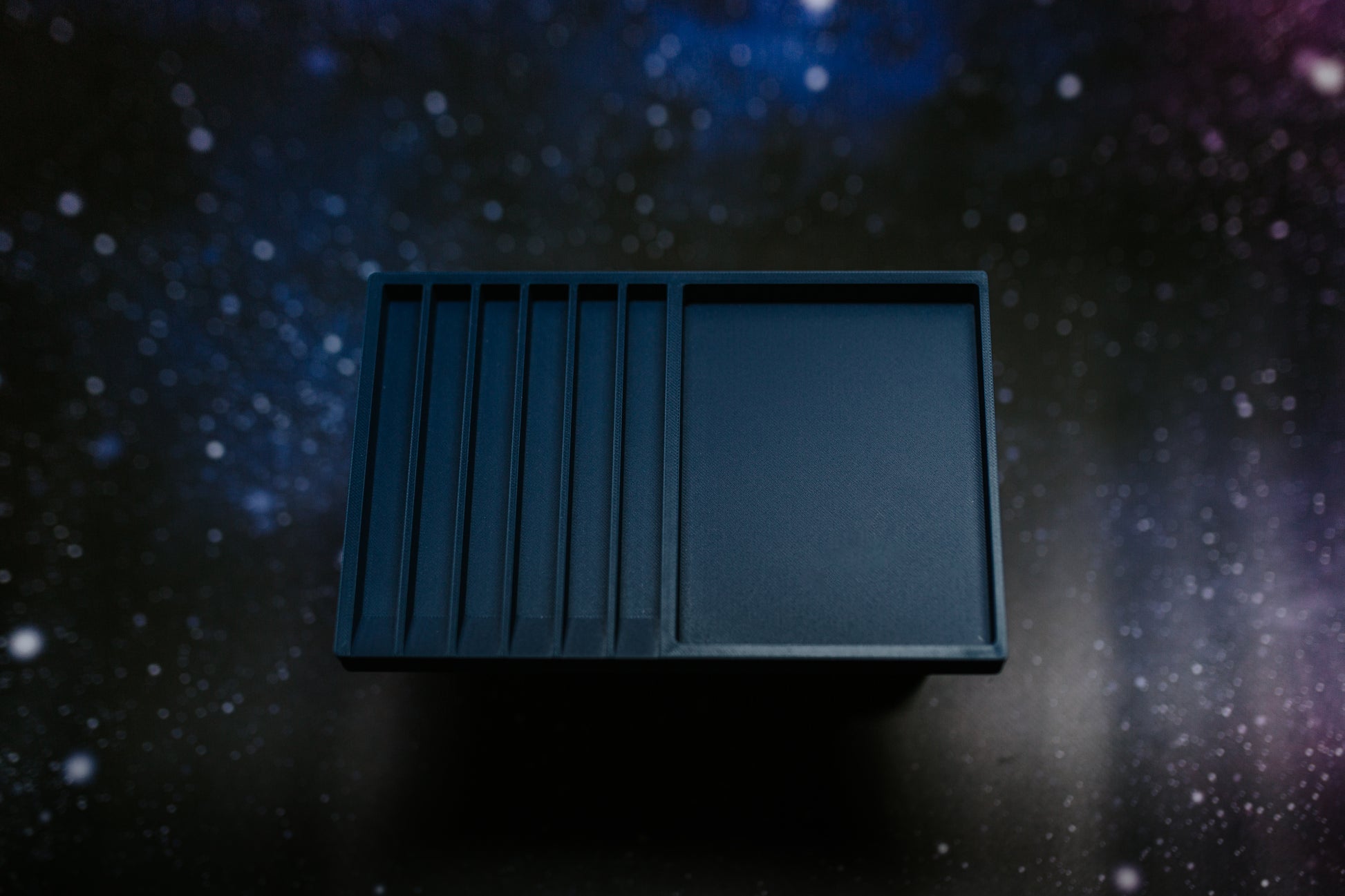 Dice rack for 12mm, fits 60 dice in dark blue